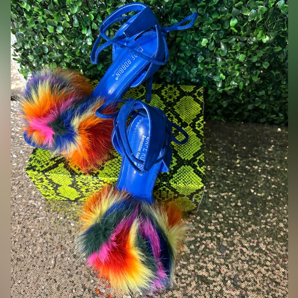 Cape robin beautiful blue heels with colorful fur